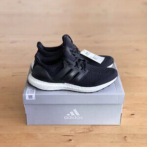New Adidas Ultraboost 5.0 DNA size 7Y